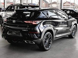 2024 Changan UNI-T I, чёрный, 2600000 рублей, вид 5
