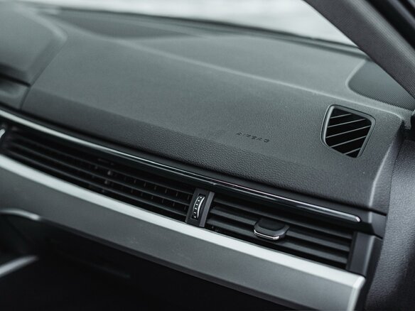2017 Audi A4 V (B9), чёрный - вид 34