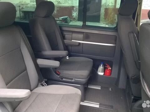 2010 Volkswagen Multivan T5 Рестайлинг, серебристый, 1750000 рублей - вид 12