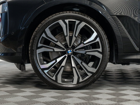 2026 BMW X7 40d I (G07) Рестайлинг, чёрный, 18390000 рублей - вид 11