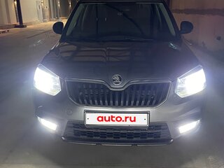 2015 Skoda Yeti I Рестайлинг, серый, 1320000 рублей, вид 1