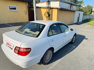 2001 Nissan Bluebird Sylphy I (G10), белый, 420000 рублей, вид 3