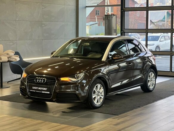 2012 Audi A1 I (8X), коричневый, 995000 рублей