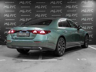 2024 Mercedes-Benz E-Класс 300 VI (W214, S214), зелёный, 7190000 рублей, вид 3