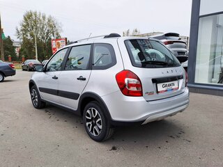 2026 Lada (ВАЗ) Granta Cross I Рестайлинг, серебристый, 1203840 рублей, вид 3
