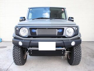 2022 Suzuki Jimny Sierra IV, серый, 1603000 рублей, вид 2