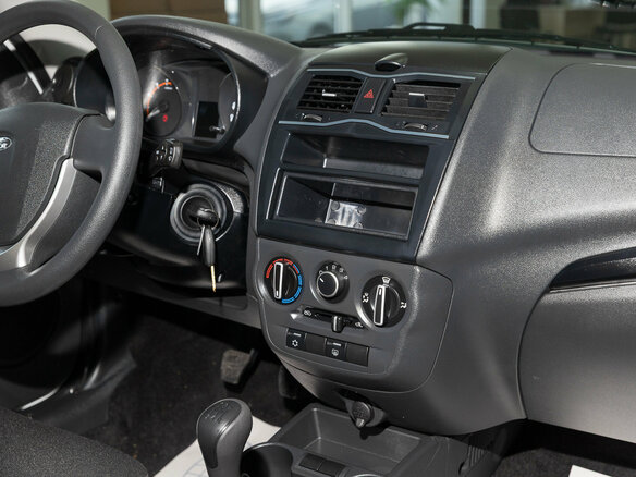 2026 Lada (ВАЗ) Granta I Рестайлинг, белый, 1250000 рублей - вид 23