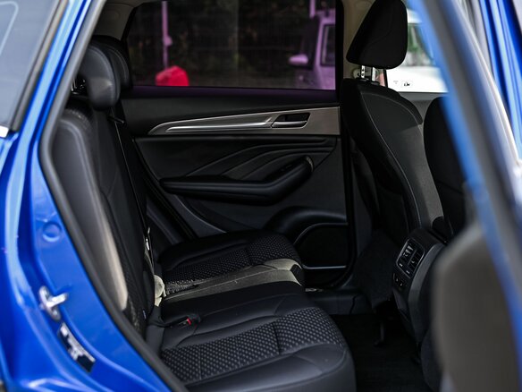 2019 Haval F7 I, синий - вид 13