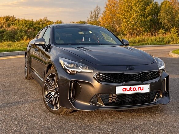 2021 Kia Stinger I Рестайлинг, серый, 3419000 рублей - вид 1