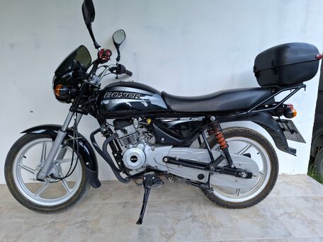 2017 Bajaj Boxer BM 150, чёрный, 95000 рублей, вид 3