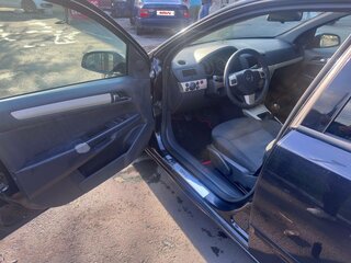 2007 Opel Astra H Рестайлинг, чёрный, 413000 рублей, вид 3