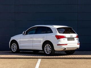 2012 Audi Q5 I (8R), белый, 1595000 рублей, вид 4