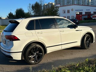 2021 Volkswagen Tiguan II Рестайлинг, белый, 3600000 рублей, вид 5
