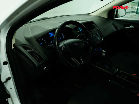 2018 Ford Focus III Рестайлинг, белый, 1020000 рублей - вид 6
