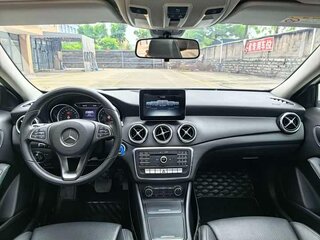 2018 Mercedes-Benz GLA 200 I (X156) Рестайлинг, белый, 1795000 рублей, вид 4