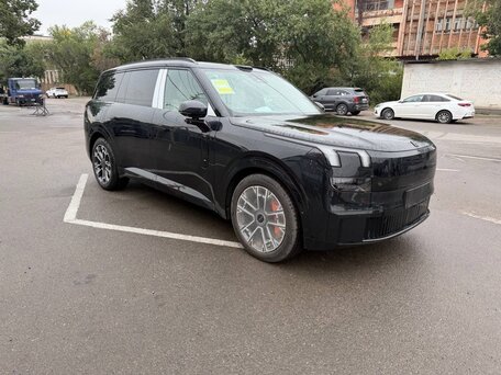 2026 Lynk & Co 900, чёрный, 7420000 рублей, вид 2
