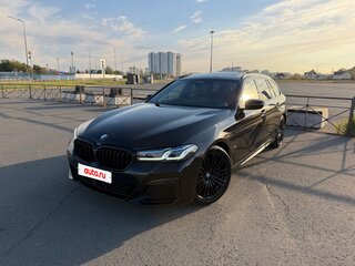 2020 BMW 5 серии 530d xDrive VII (G30/G31/G38) Рестайлинг, чёрный, 4750000 рублей, вид 5