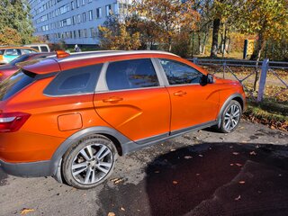 2019 Lada (ВАЗ) Vesta SW Cross I, оранжевый, 1300000 рублей, вид 2