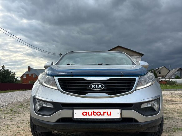2010 Kia Sportage III, серебристый, 1129000 рублей