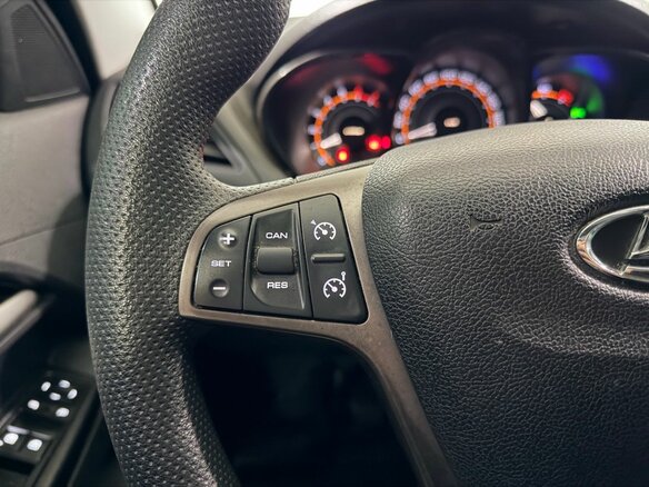 2018 Lada (ВАЗ) Vesta I, коричневый, 800000 рублей - вид 14
