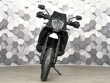 2024 KTM 890 Adventure, чёрный, 1377000 рублей, вид 5