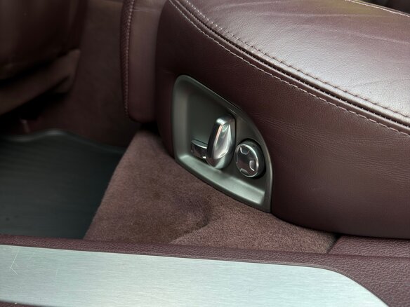 2011 Porsche Panamera S I, коричневый, 2399000 рублей - вид 33