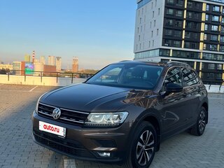 2019 Volkswagen Tiguan II, коричневый, 2170000 рублей, вид 1