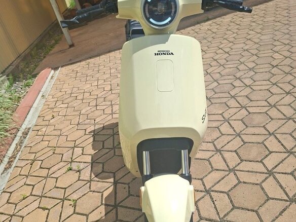 2025 Honda Cub e, белый