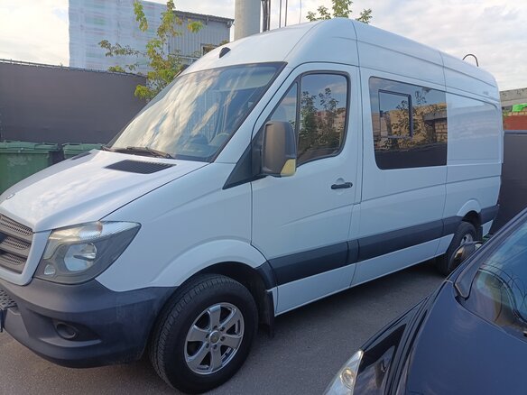 2015 Mercedes-Benz Sprinter Classic, белый, 2850000 рублей - вид 2