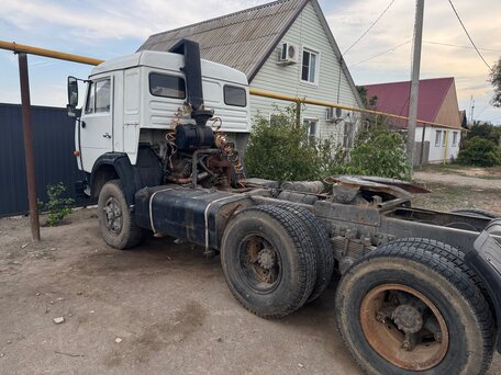 1992 КамАЗ 54115, серый, 850000 рублей, вид 5