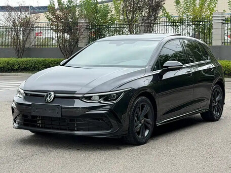 Volkswagen Golf VIII