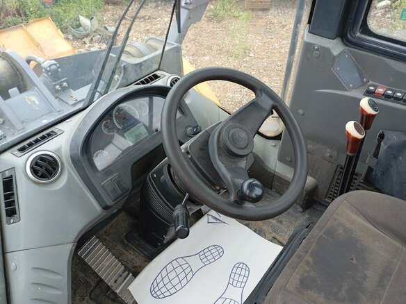2022 XCMG ZL50FV, жёлтый, 4000000 рублей - вид 4