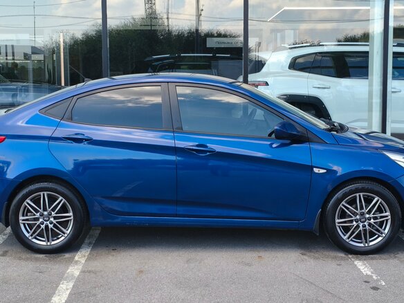 2016 Hyundai Solaris I Рестайлинг, синий - вид 5