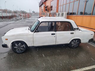 2001 Lada (ВАЗ) 2107, белый, 110000 рублей, вид 3