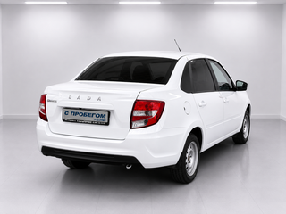 2025 Lada (ВАЗ) Granta I Рестайлинг, белый, 848000 рублей, вид 4