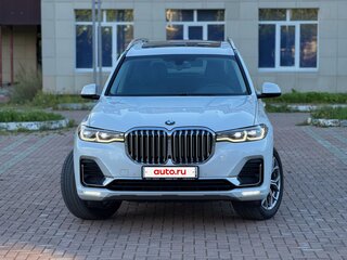 2020 BMW X7 40i I (G07), белый, 6300000 рублей, вид 2
