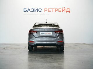 2018 Hyundai Solaris II, коричневый, 1539000 рублей, вид 2