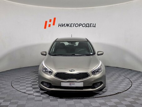 2012 Kia Ceed II, серебристый, 829000 рублей, вид 2