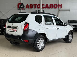 2016 Renault Duster I Рестайлинг, белый, 955000 рублей, вид 5