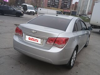 2011 Chevrolet Cruze I, серебристый, 625000 рублей, вид 3