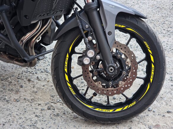 2016 Yamaha MT-07 (FZ-07), серебристый, 540000 рублей - вид 7
