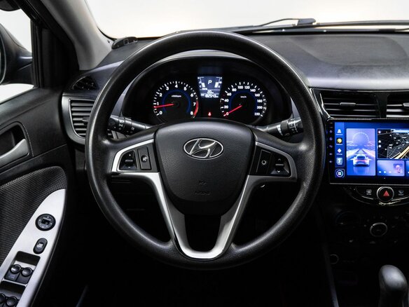 2011 Hyundai Solaris I, чёрный - вид 16