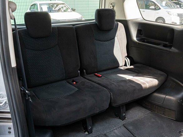 2015 Nissan Serena IV (C26), серый - вид 11