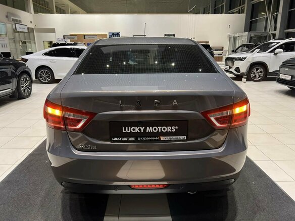 2019 Lada (ВАЗ) Vesta I, серый, 895000 рублей - вид 4