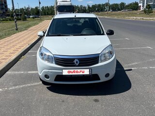 2013 Renault Sandero I, белый, 450000 рублей, вид 1