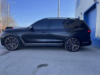 2019 BMW X7 M50d I (G07), чёрный, 8000000 рублей, вид 4