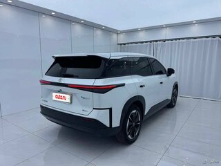 2025 Toyota bZ3X 58.3 kWh, белый, 2800000 рублей, вид 2
