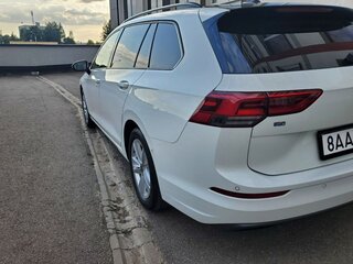2021 Volkswagen Golf VIII, белый, 1650000 рублей, вид 3
