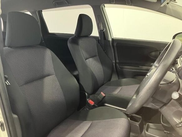 2016 Toyota Wish II Рестайлинг, белый, 1260000 рублей - вид 14