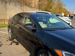 2017 Hyundai Elantra VI (AD), чёрный, 1450000 рублей, вид 5